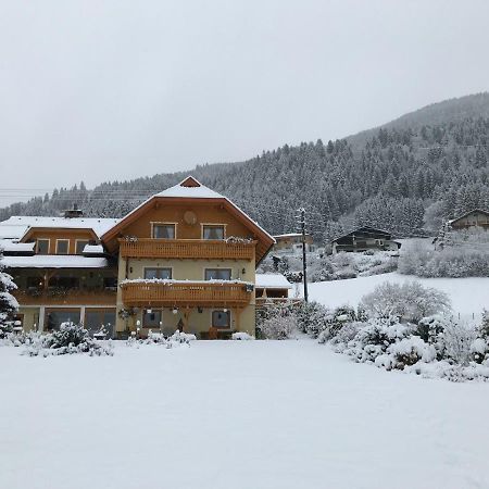 Отель Landhaus Seeblick Мильстат Экстерьер фото